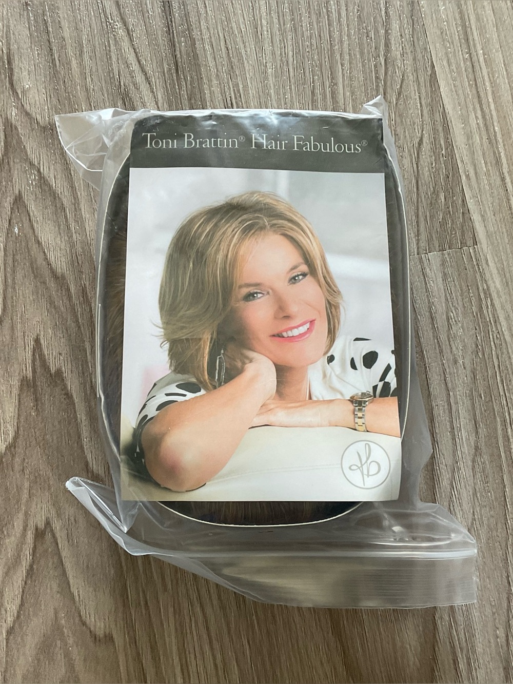 NIP Toni Brattin Hair Fabulous 513 Total Topper Wig Dark Blond